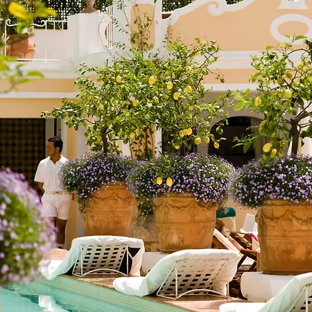 لو سيرينس فندق