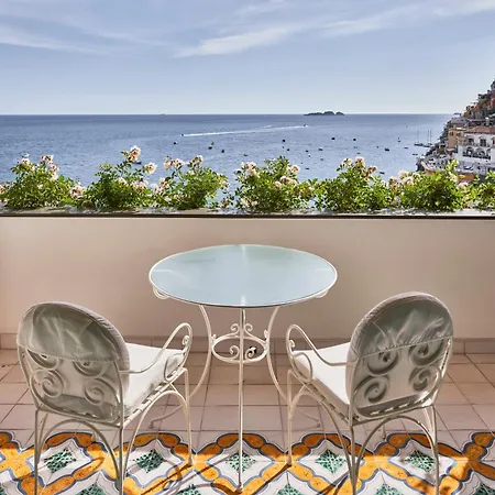 Le Sirenuse Hotel