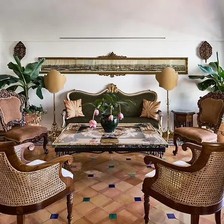 Le Sirenuse Отель 5*