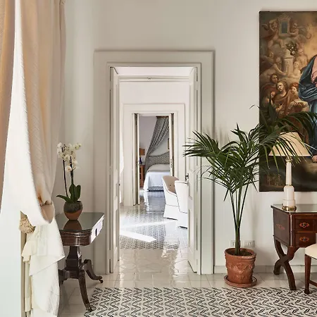 Le Sirenuse Hotel