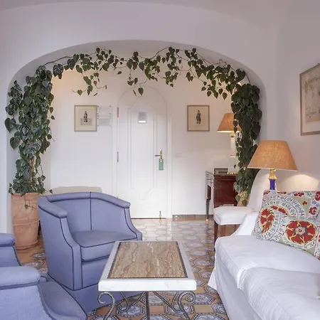 Le Sirenuse Hotel