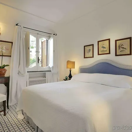 Le Sirenuse Hotel